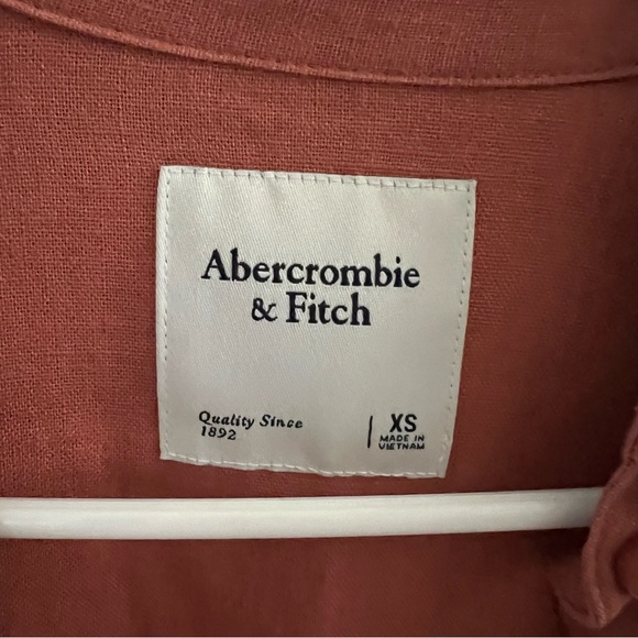 A&F Linen Shirt Dress in Terracotta - Picture 6 of 6